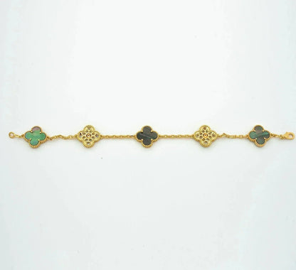 [Love Aura] CLOVER 5 MOTIF GRAY MOP BRACELET COLLECTION