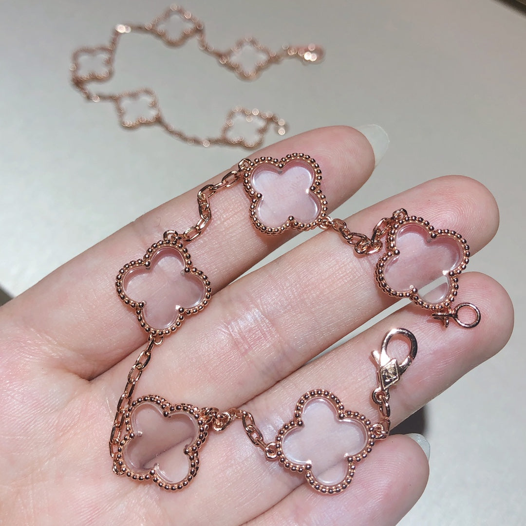 [Love Aura]CLOVER 5 MOTIF ROCK CRYSTAL PINK GOLD BRACELET