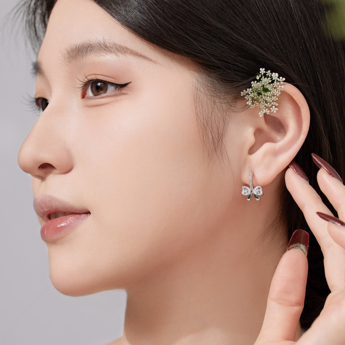 [Love Aura]Exquisite Earrings With Heart-Shaped Bow Design