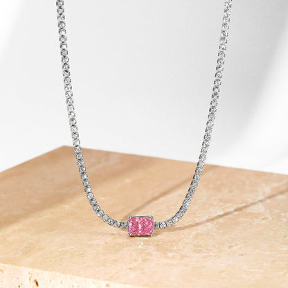 [Love Aura]2.0 carat Ornate Emerald Cut Necklace
