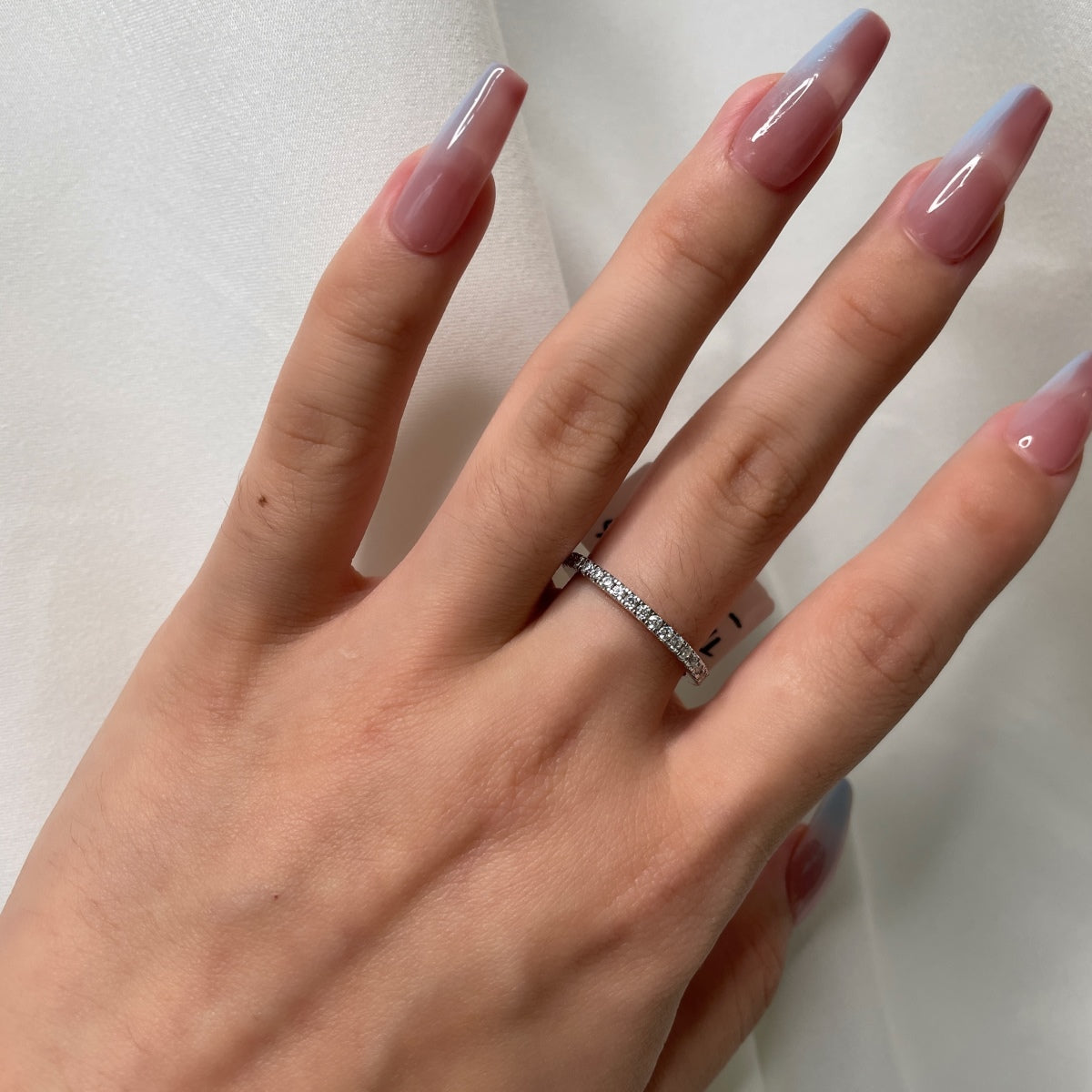 [Love Aura]Delicate Sparkling Round Cut Daily Ring