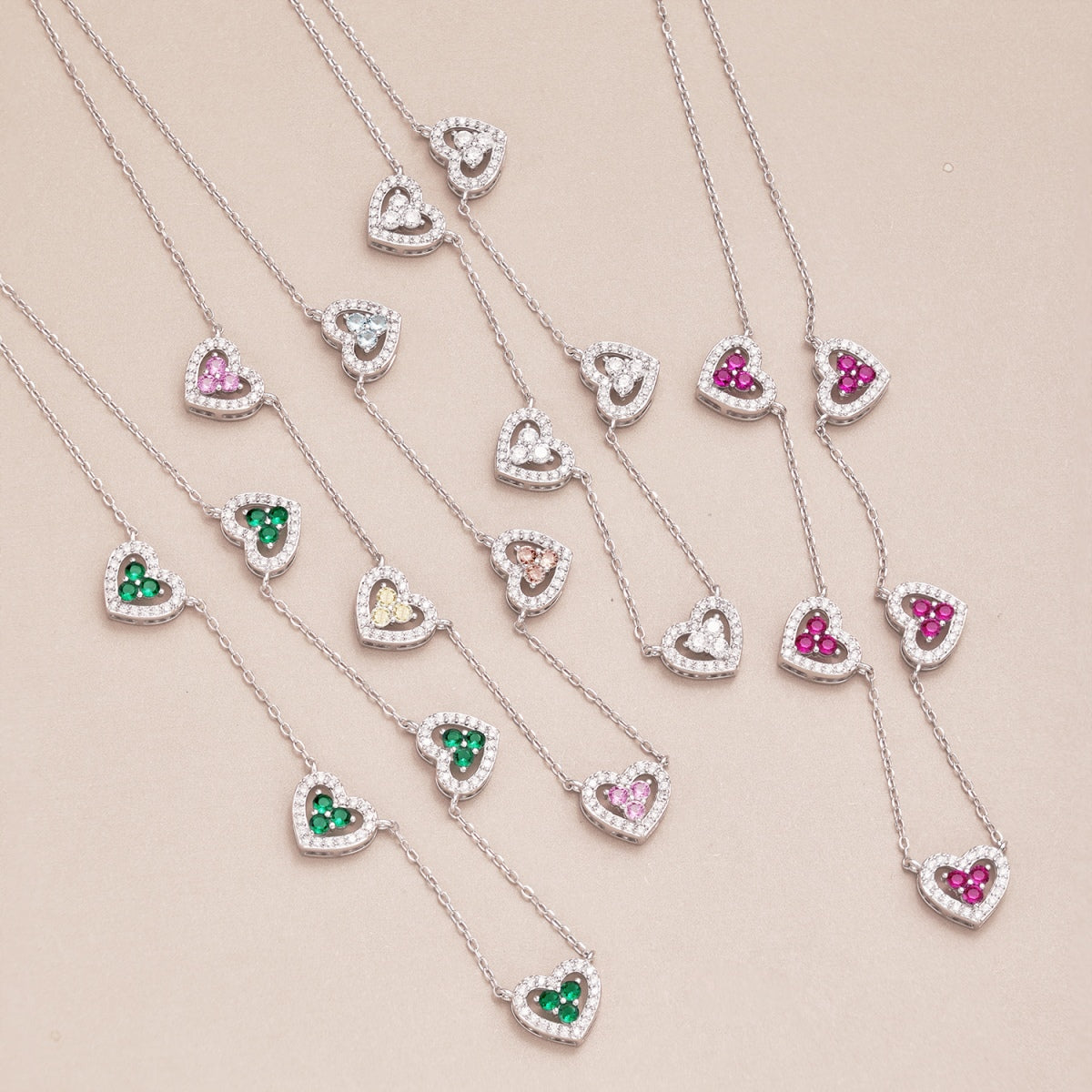 [Love Aura]Sparkling Five Heart Necklace