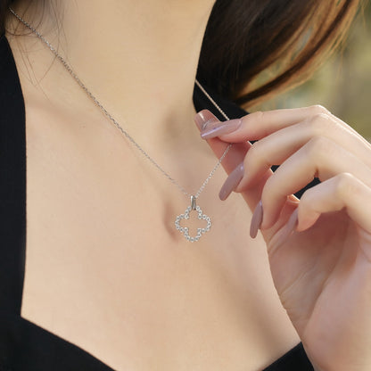 [Love Aura]Four-Leaf Clover Hollow Design Exquisite Necklace