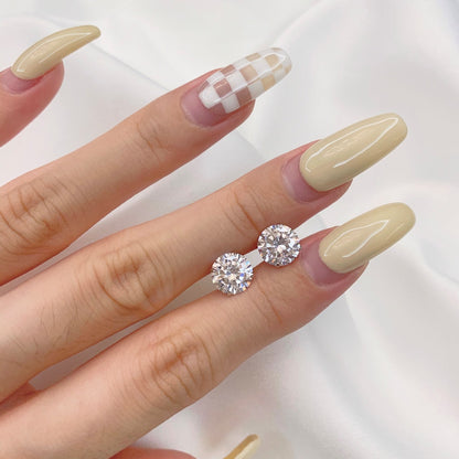 [Love Aura]Stylish Shiny Round Center Stone Stud Earrings