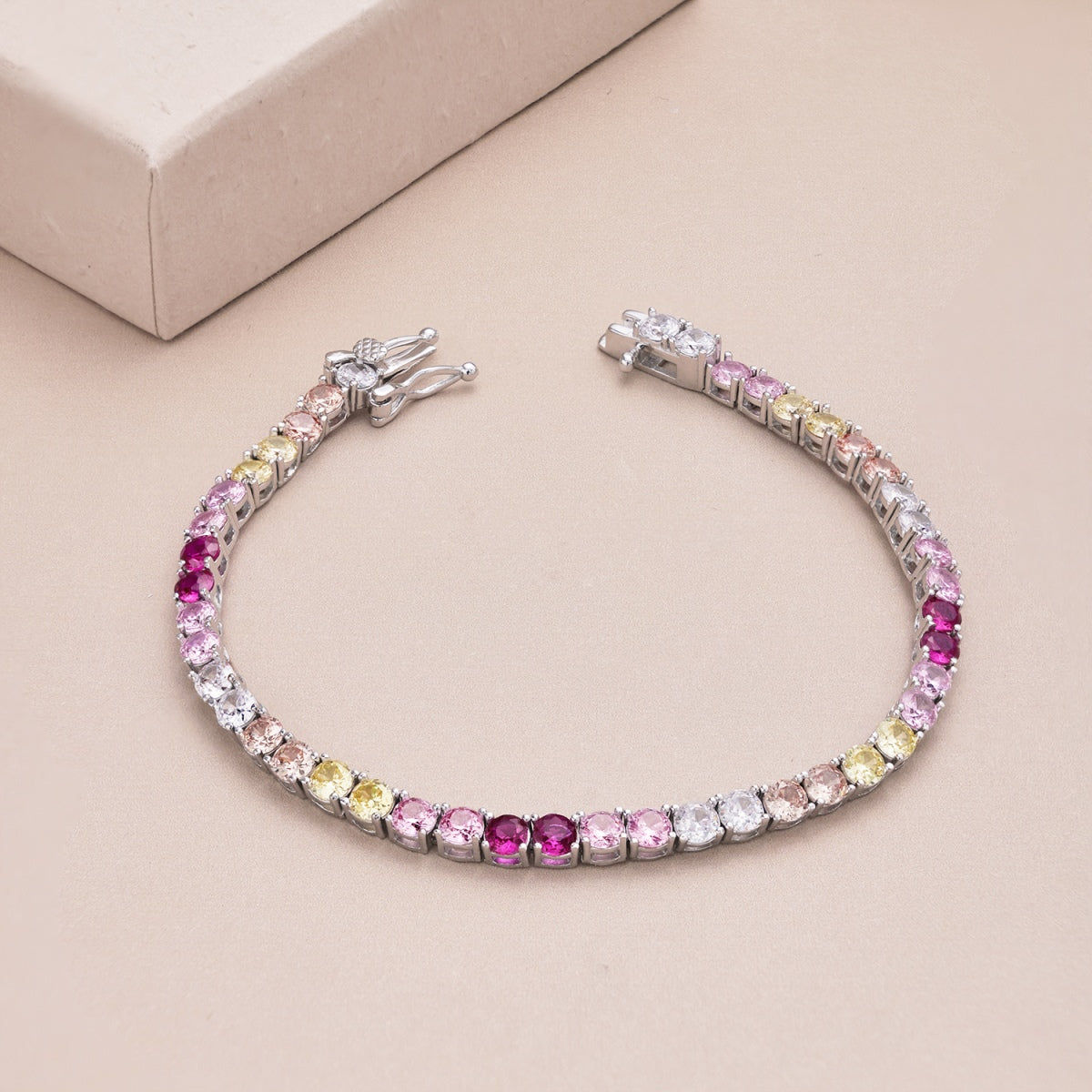 [Love Aura]Radiant Colorful Round Cut Tennis Bracelet