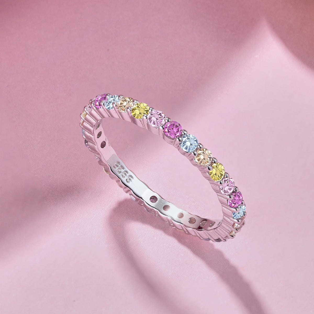 [Love Aura]Elegant Vivid Round Cut Daily Ring