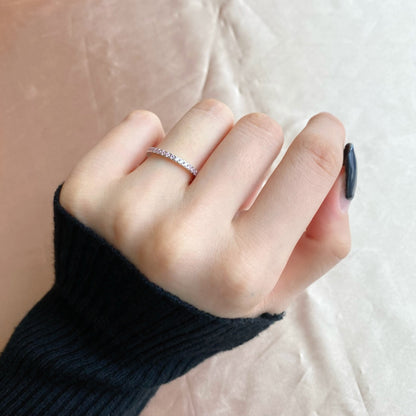 [Love Aura]Delicate Sparkling Round Cut Daily Ring