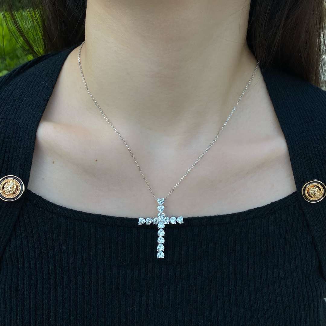 [Love Aura]Radiant Cross Shape Necklace