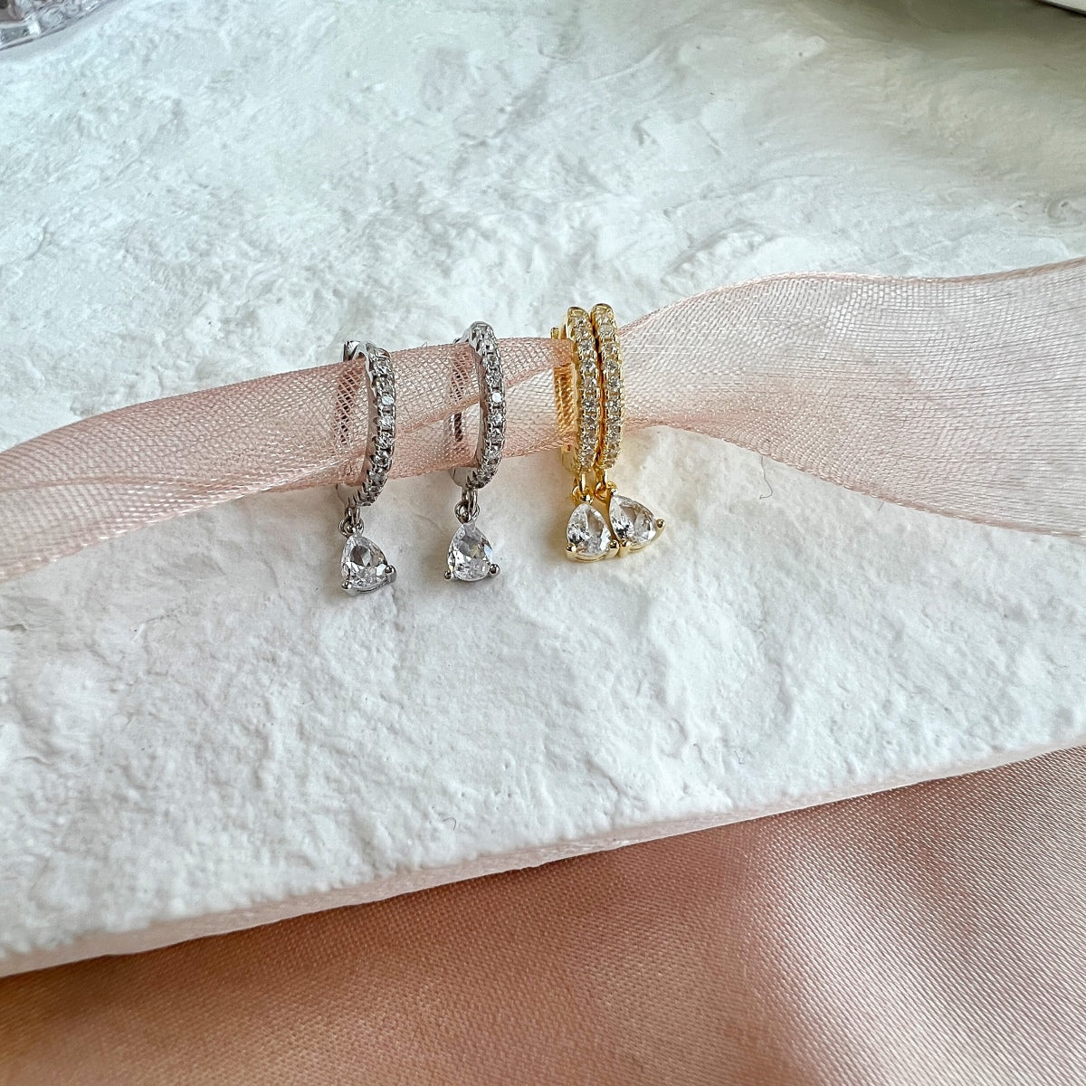 [Love Aura]Luxurious Geometric Drop Earrings