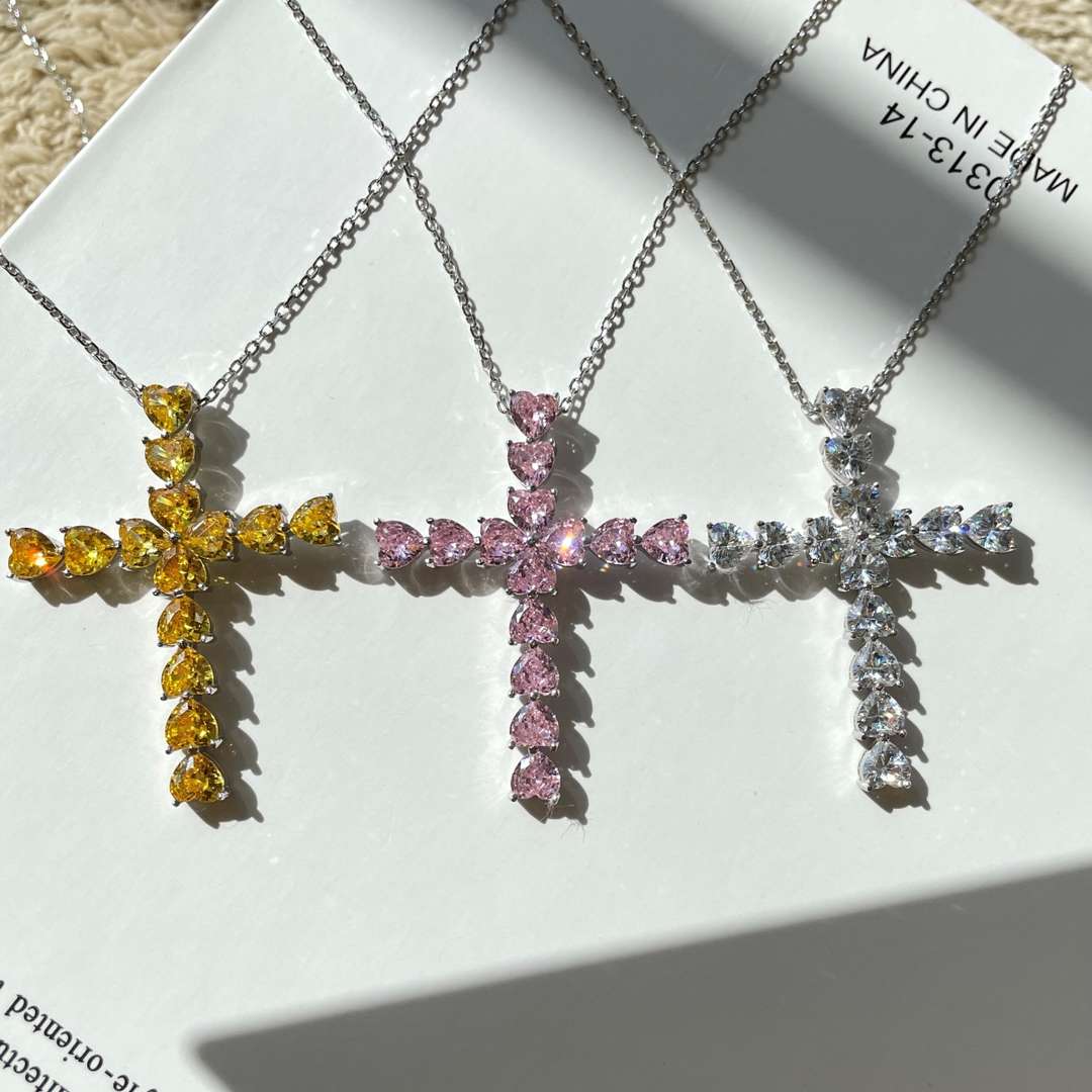 [Love Aura]Radiant Cross Shape Necklace