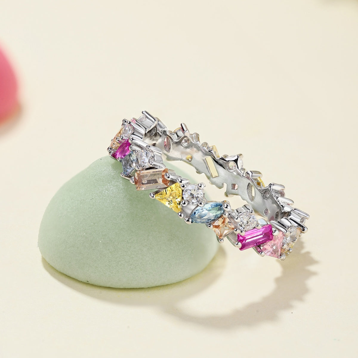 [Love Aura]Dazzling Polychromatic Multi cut Daily Ring