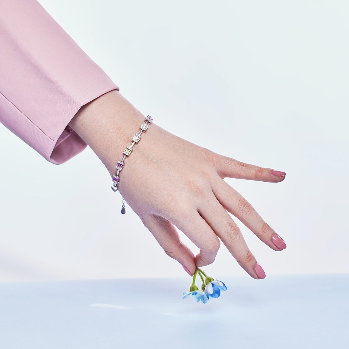 [Love Aura]Dainty Charming Emerald Cut Daily Bracelet