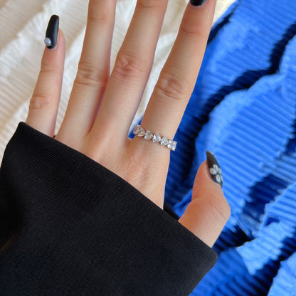 [Love Aura]0.25 Carat Radiant Romance Heart Cut Lover Ring