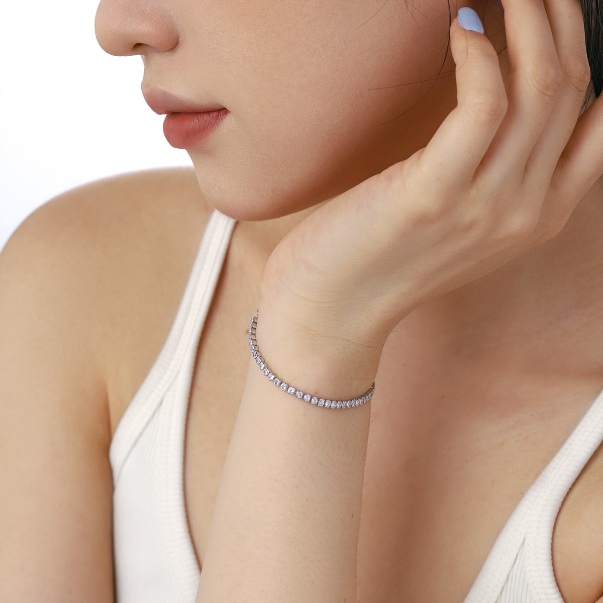 [Love Aura]Dazzling Sparkling Round Cut Daily Bracelet