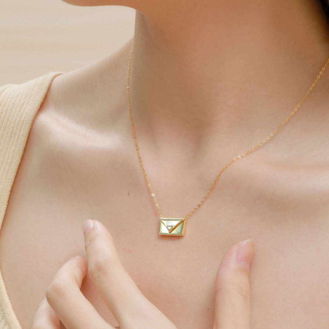 [Love Aura]Envelope Heart Shape Mother's Day Necklace