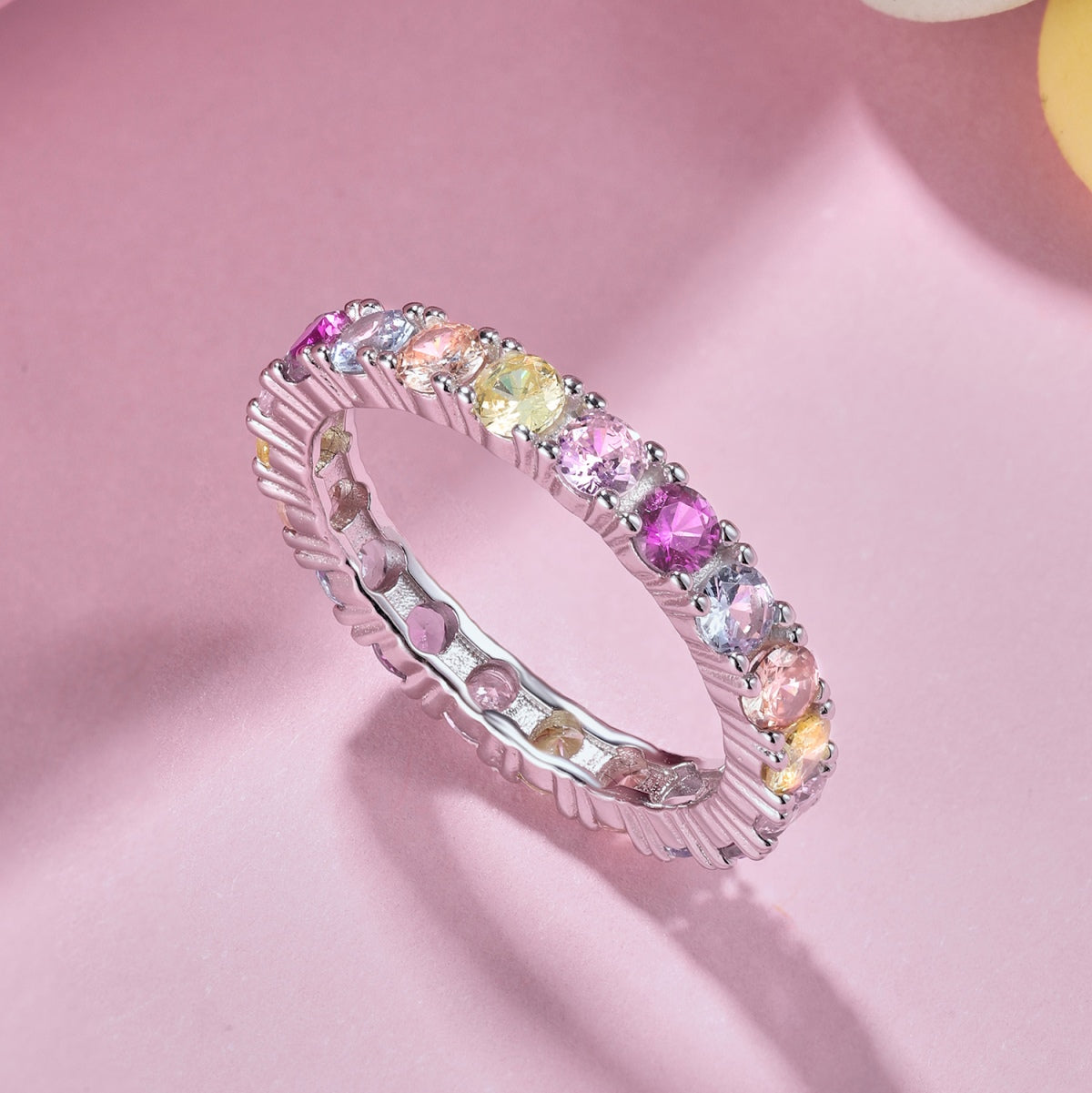[Love Aura]Dazzling Lustrous Round Cut Tennis Ring