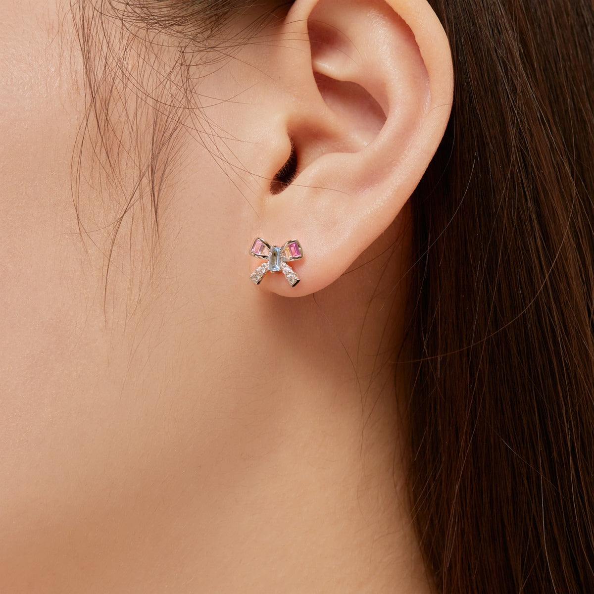 [Love Aura]Ornate Butterfly Shape Daily Earrings