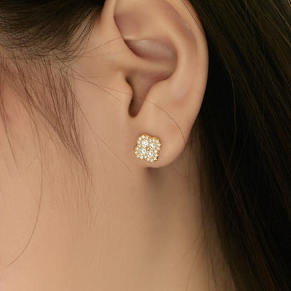 [Love Aura]Four-Leaf Clover Flower Shaped Earrings