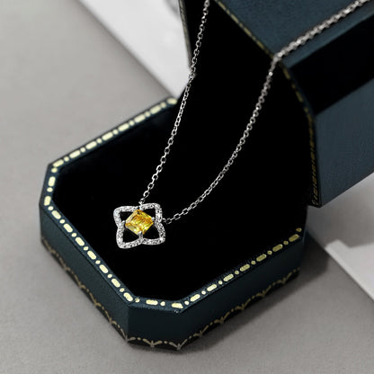 [Love Aura]Exquisite Flower Shape Princess Cut Necklace