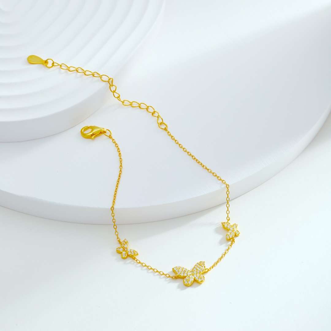 [Love Aura]Delicate Butterfly Pendant Bracelet