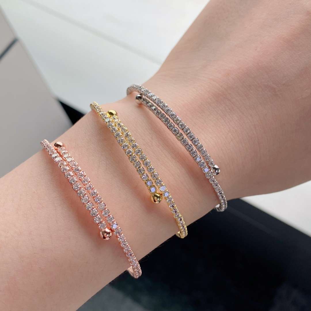 [Love Aura]Row of Diamonds Round Fashion Bracelet