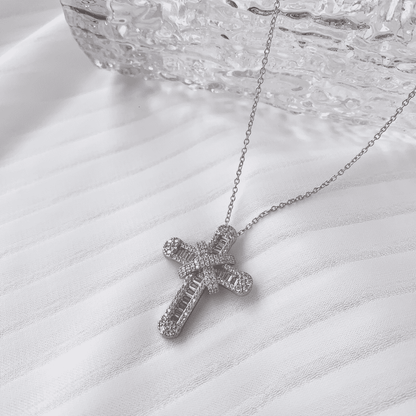 [Love Aura]Gypsophila With Dimonds Necklace