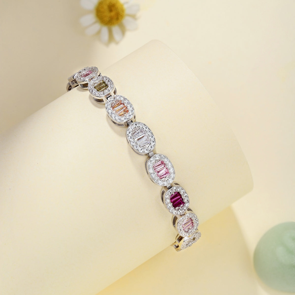 [Love Aura]Exquisite Ornate Emerald Cut Daily Bracelet