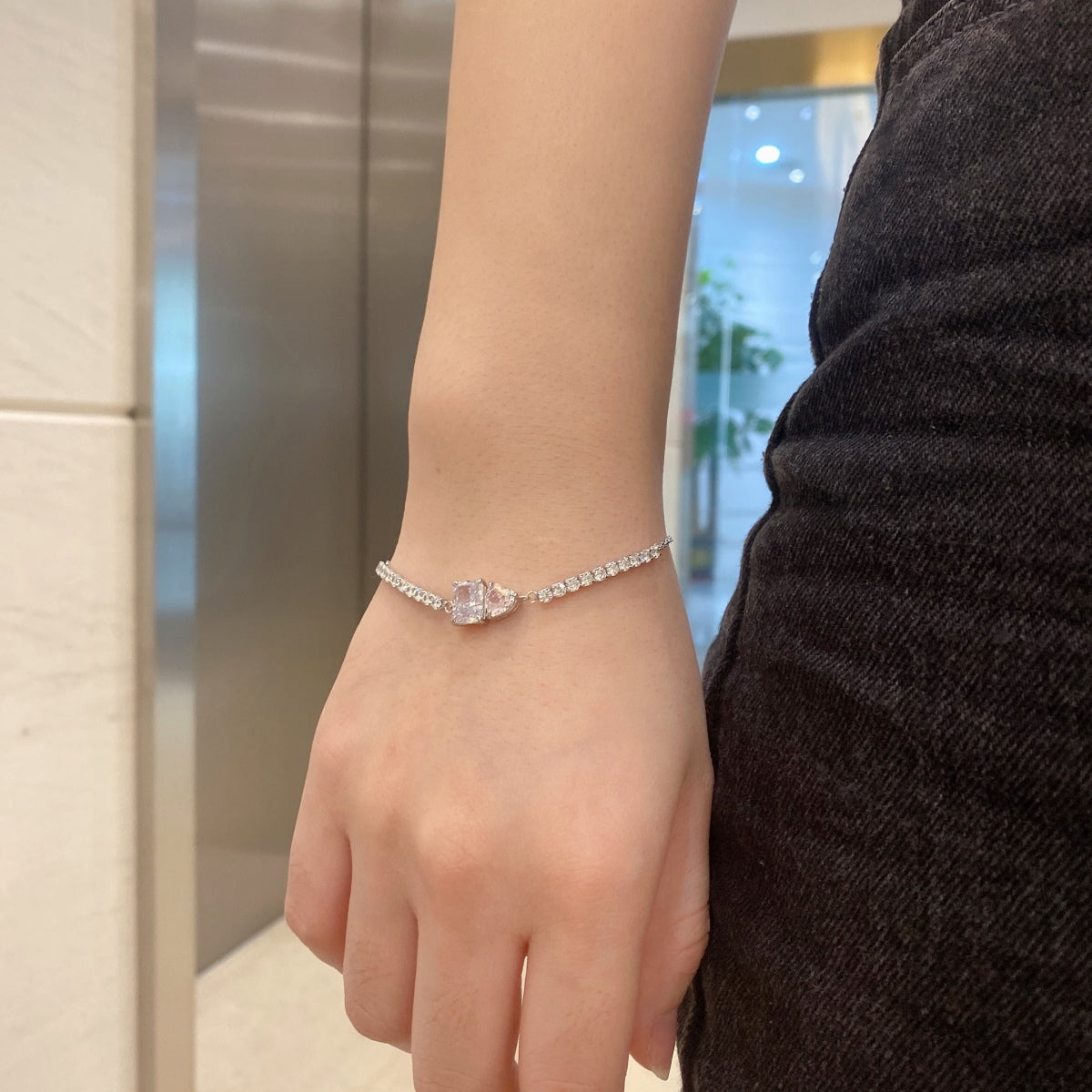 [Love Aura]Dazzling Unique Multi Shape Lover Bracelet