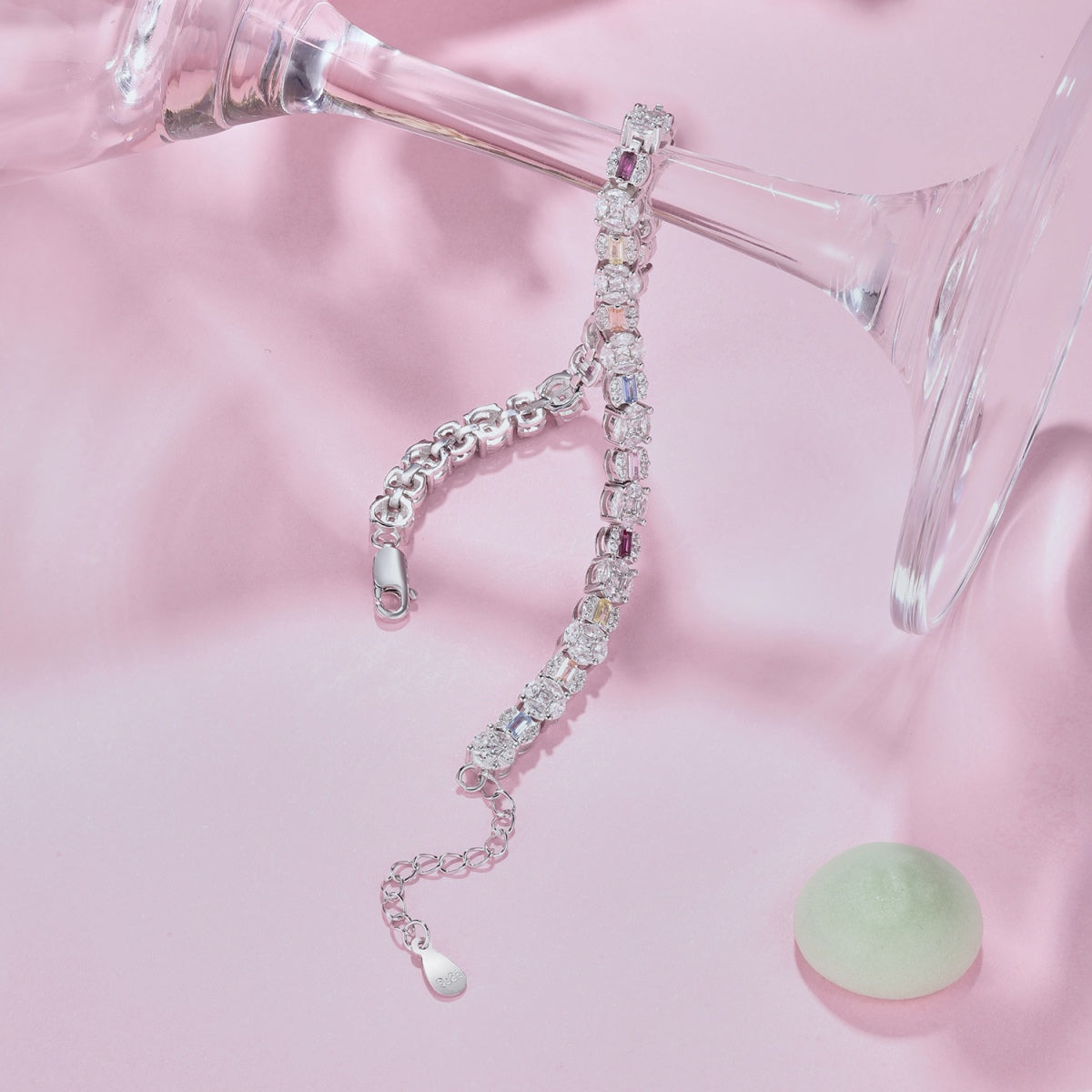 [Love Aura]Dazzling Radiant Multi Cut Daily Bracelet