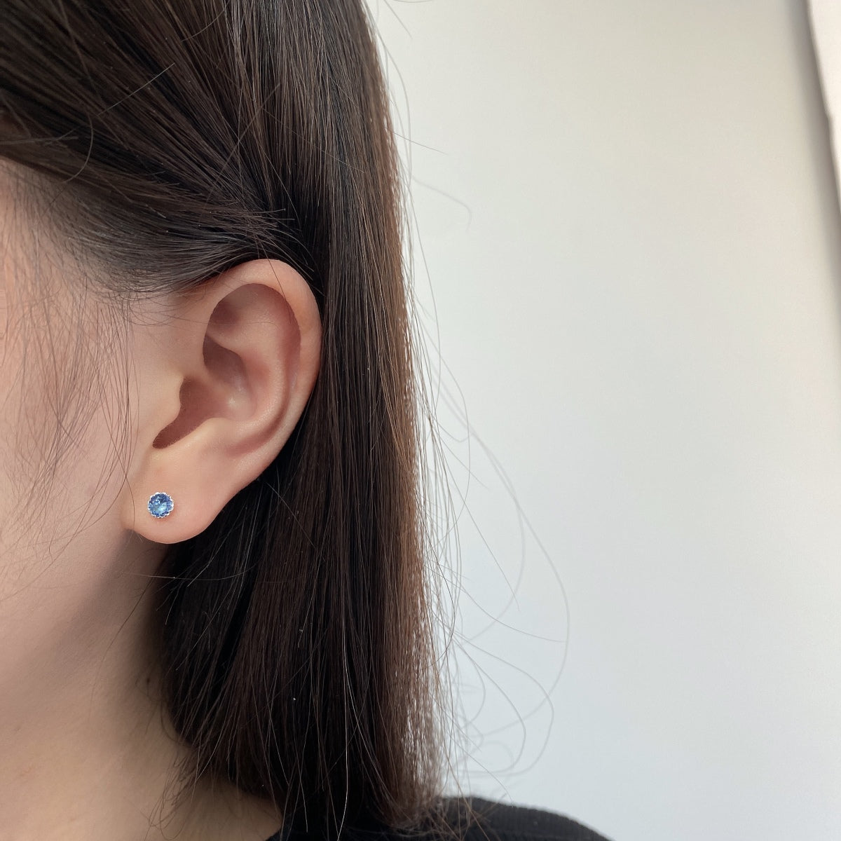 [Love Aura]Sparkling Colorful Round Shape Earrings