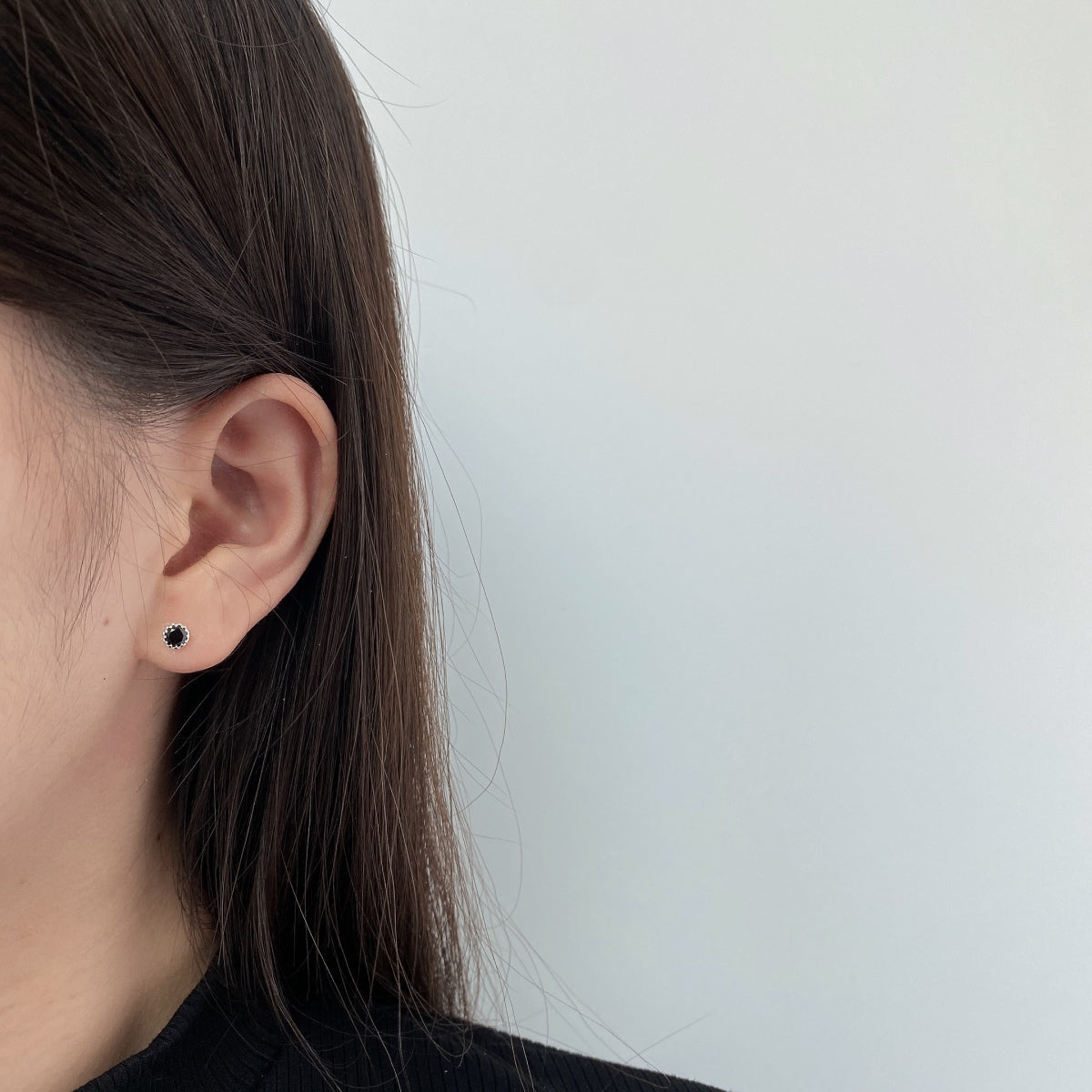 [Love Aura]Sparkling Colorful Round Shape Earrings