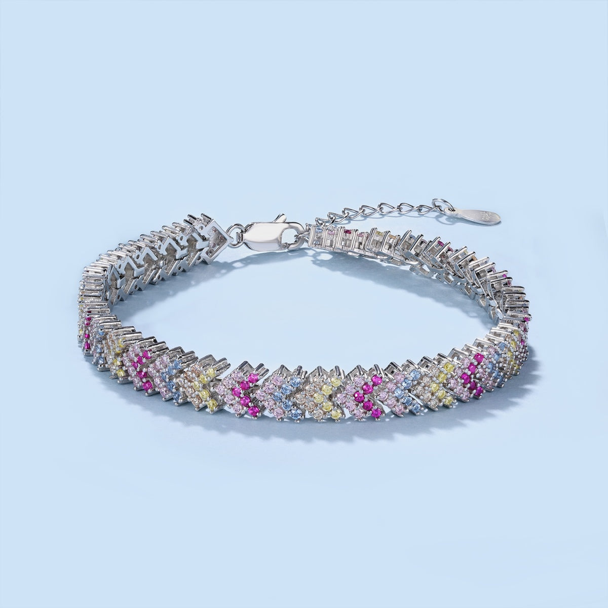 [Love Aura]Ornate Sparkling Round Cut Party Bracelet