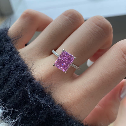 [Love Aura]4.0 Carat Luxurious Engagement Ring