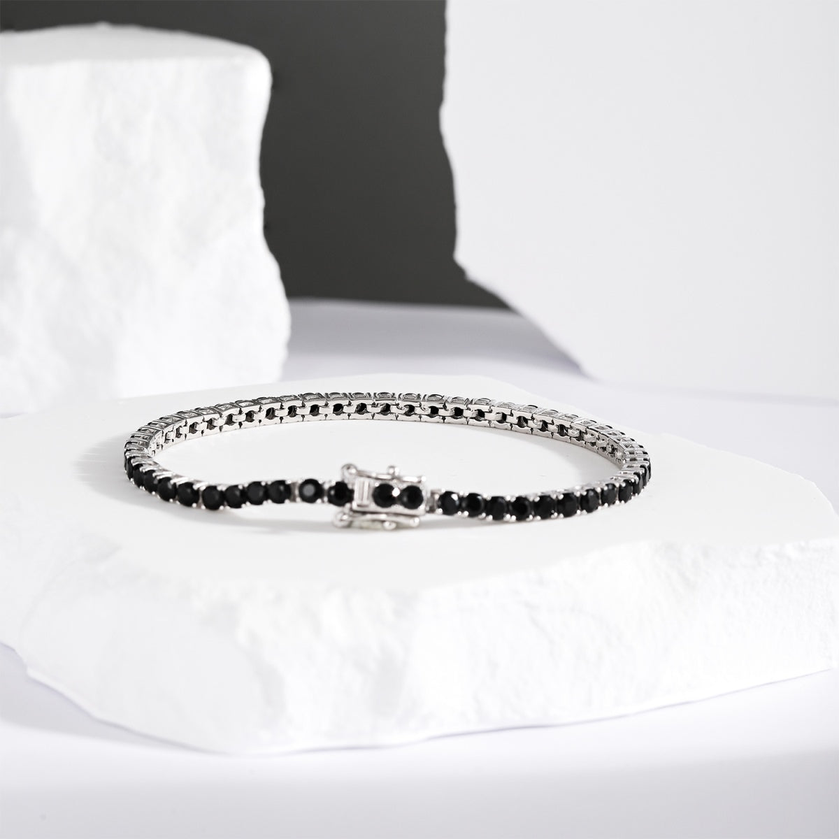 [Love Aura]Radiant Colorful Round Cut Party Bracelet