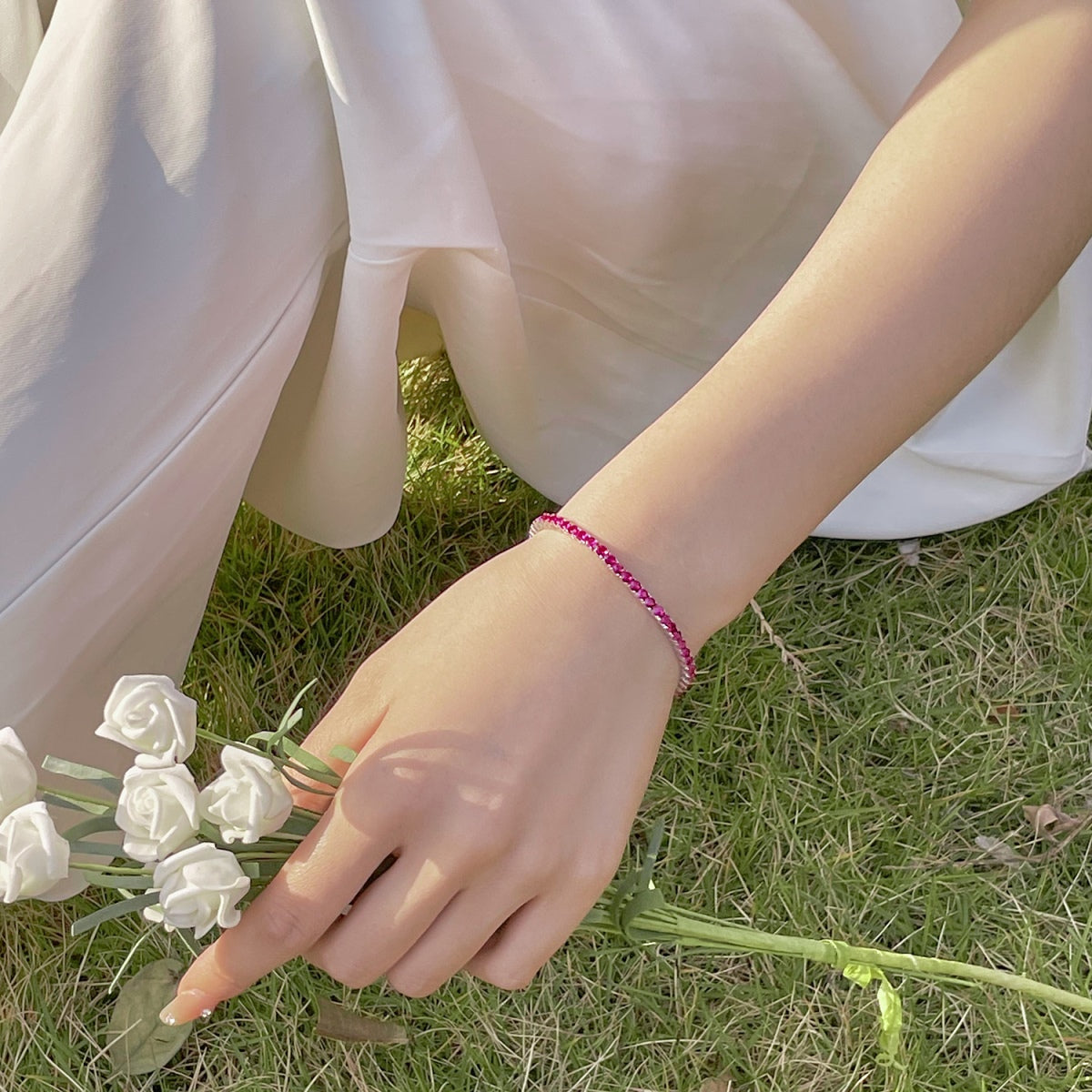 [Love Aura]Radiant Colorful Round Cut Party Bracelet