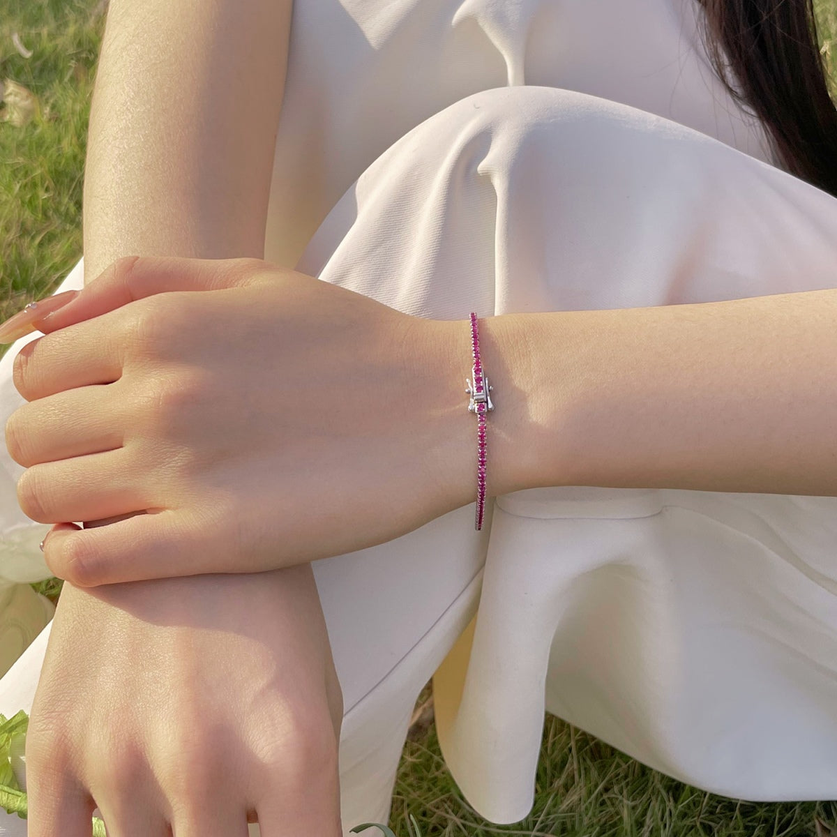 [Love Aura]Radiant Colorful Round Cut Party Bracelet