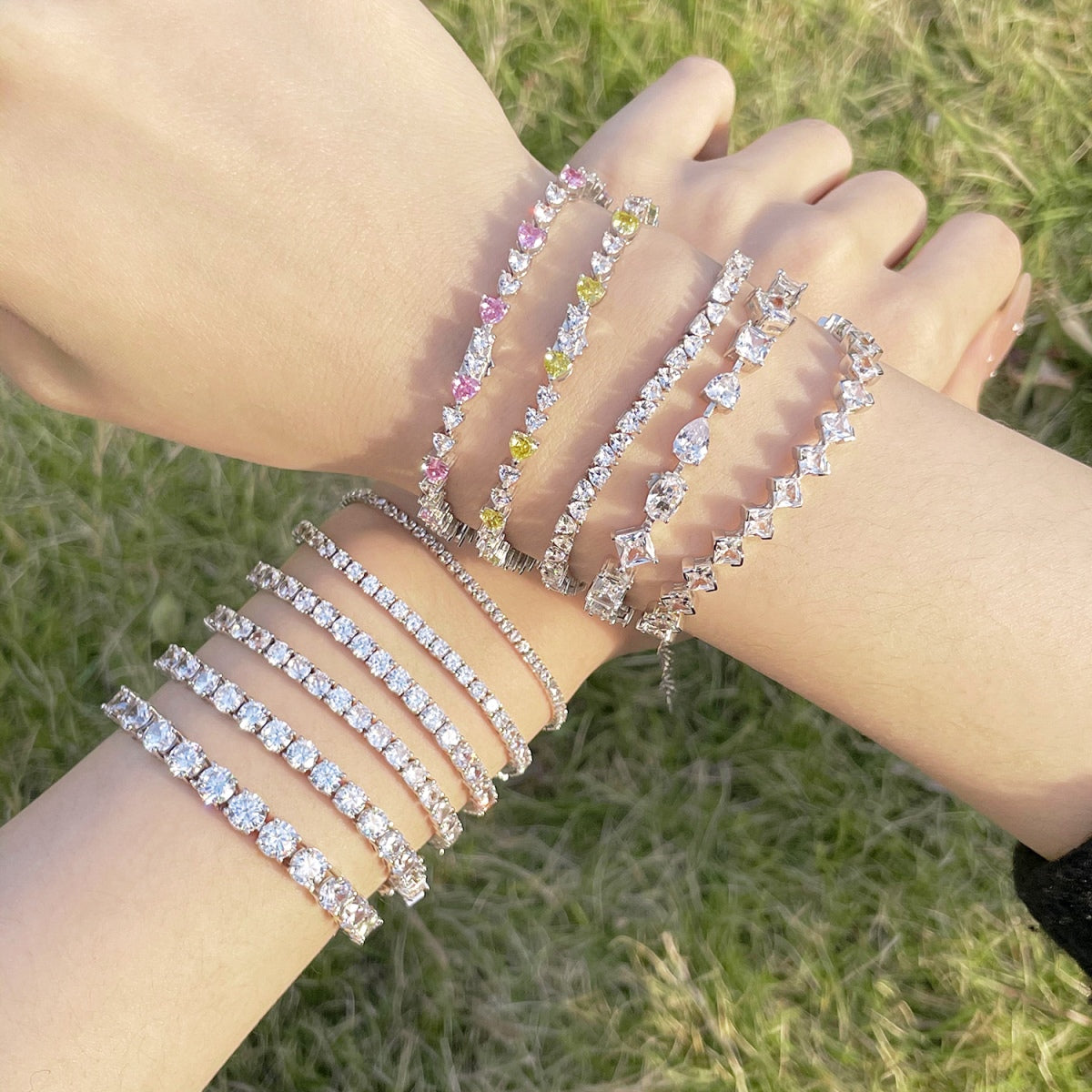 [Love Aura]Luxurious Ornate Round Cut Tennis Bracelet