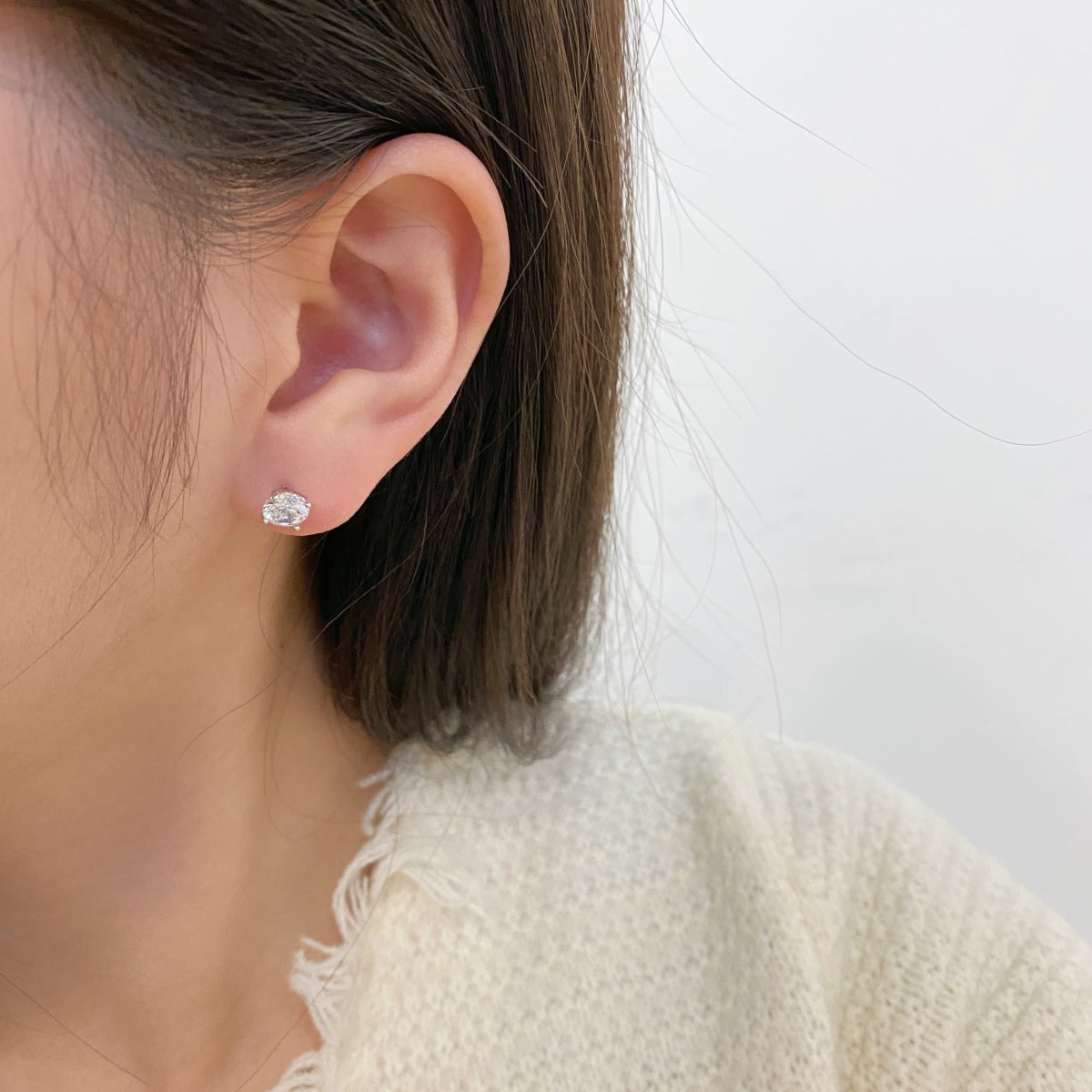 [Love Aura]Unique Round Shape Earrings