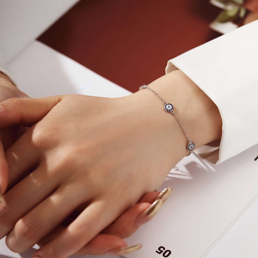 [Love Aura]Delicate Round Shape Pendent Necklace