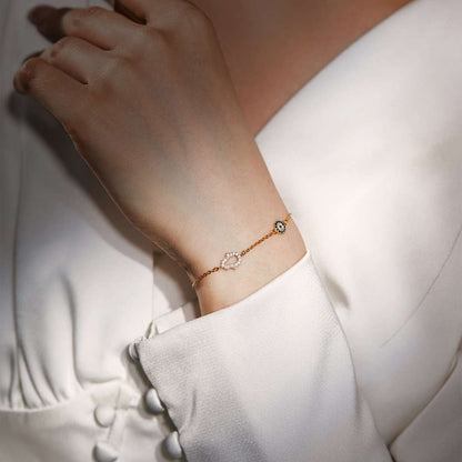 [Love Aura]Gost Shape & Round Shape Necklace