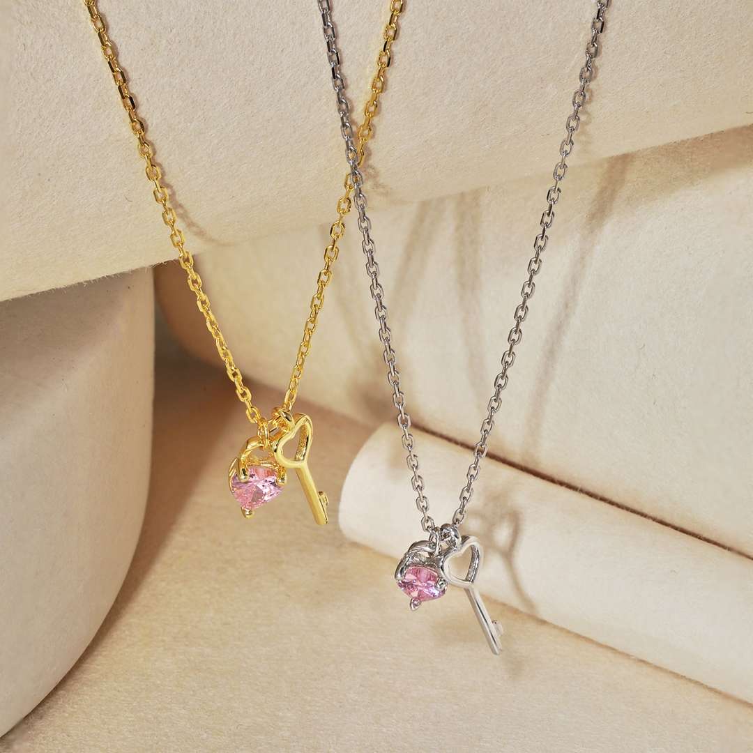 [Love Aura]Unique Heart Shape Key Pendent Necklace