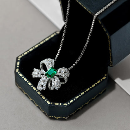 [Love Aura]Luxurious Flower Shape Emerald Cut Necklace