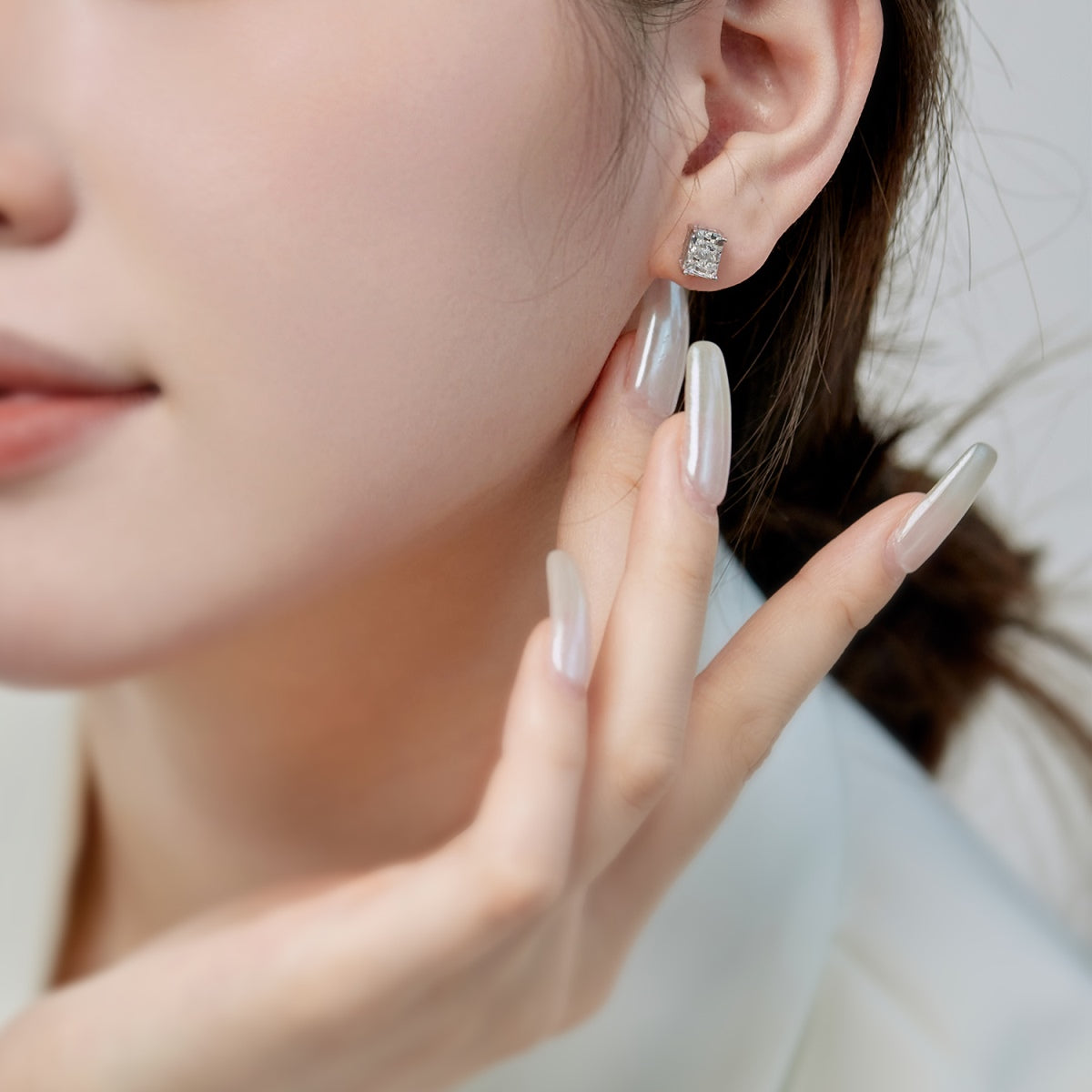 [Love Aura]Radiant Luxurious Princess Cut Daily Earrings