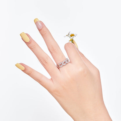 [Love Aura]Sparkling Vibrant Emerald Cut Daily Ring