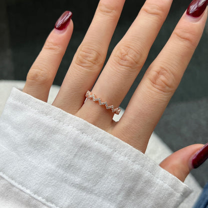 [Love Aura]Delicate Enchanting Wave Shape Daily Ring