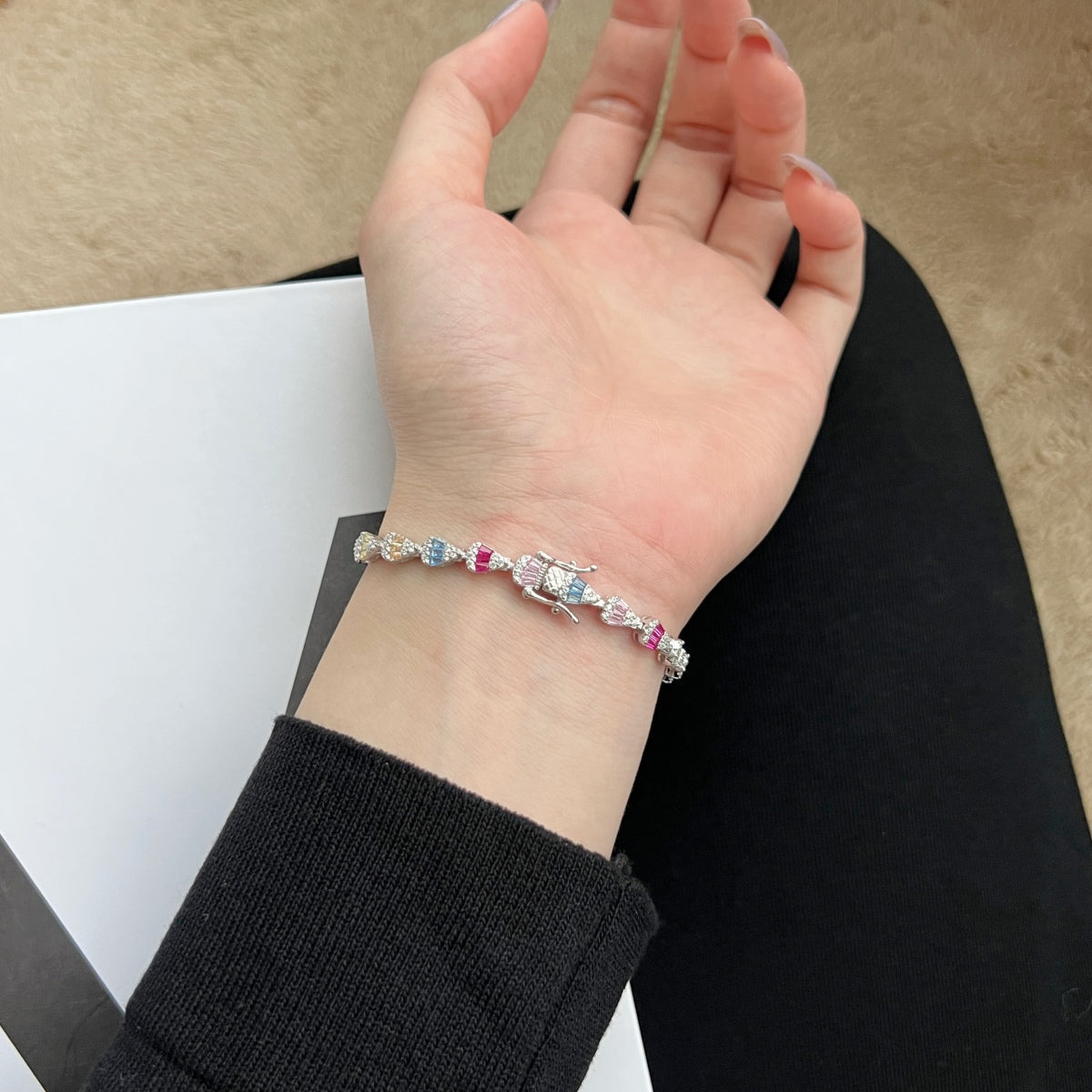 [Love Aura]Radiant Water Drop Shape Daily Bracelet