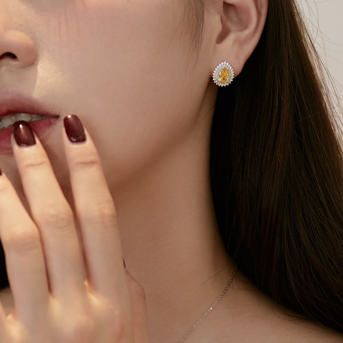 [Love Aura]Delicate Gorgeous Pear Cut Daily Earrings