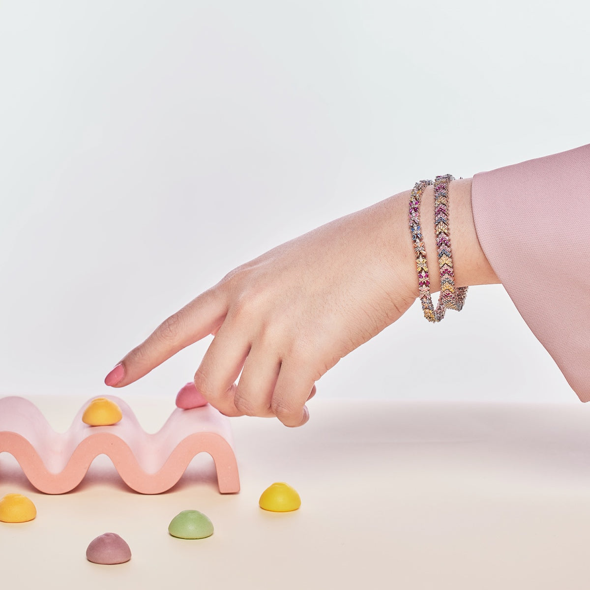 [Love Aura]Ornate Sparkling Round Cut Party Bracelet