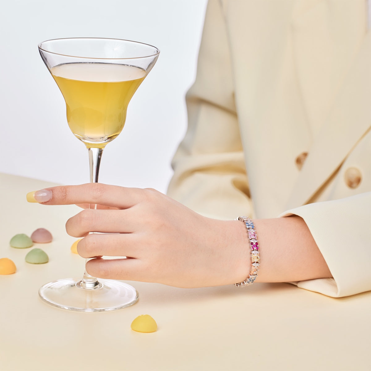 [Love Aura]Delicate Colorful Multi Cut Party Bracelet