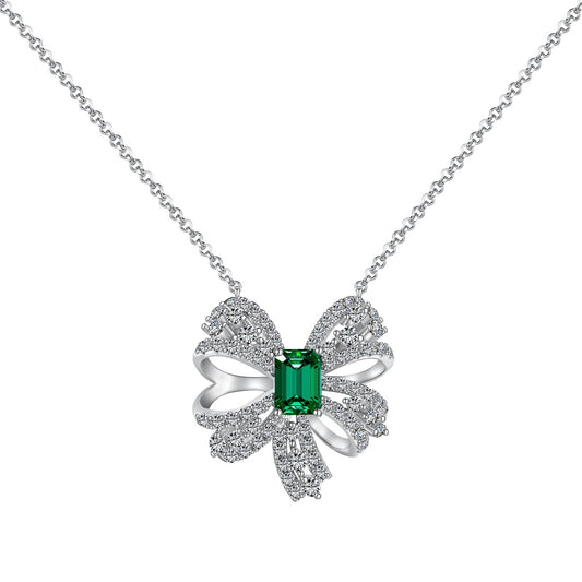 [Love Aura]Luxurious Flower Shape Emerald Cut Necklace